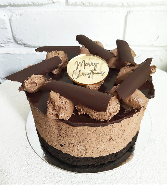 Chocolate mousse cake